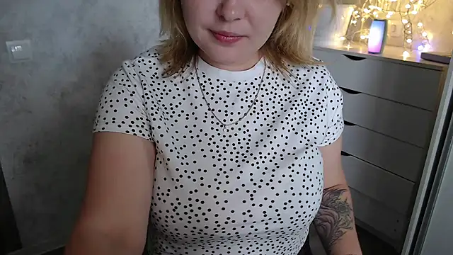 Snapshot of leeilawow chatting on May 2026 06:29:01 AM leeilawow online show from May 2026 06:29:01 AM