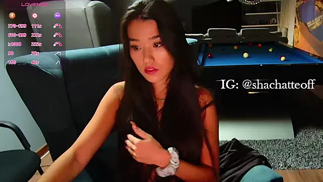 Snapshot of shachatteof chatting on October 2025 08:42:02 AM shachatteof online show from October 2025 08:42:02 AM