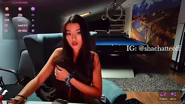 Snapshot of shachatteof chatting on October 2025 08:34:02 AM shachatteof online show from October 2025 08:34:02 AM