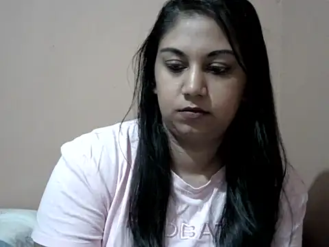 bellachow10 online show from February 2026 07:54:02 PM