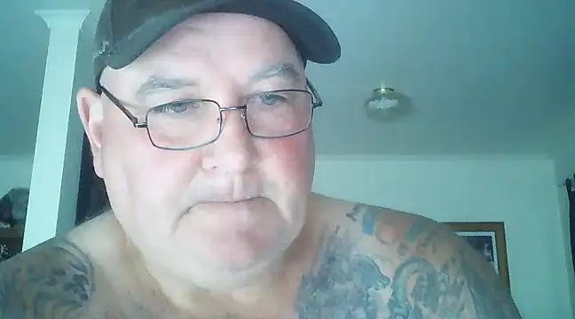 Snapshot of HOTANAL chatting on December 2024 03:18:02 AM HOTANAL online show from December 2024 03:18:02 AM