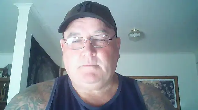 Snapshot of HOTANAL chatting on December 2024 08:00:02 AM HOTANAL online show from December 2024 08:00:02 AM