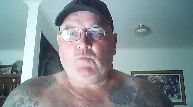 Snapshot of HOTANAL chatting on January 2025 07:44:02 AM HOTANAL online show from January 2025 07:44:02 AM