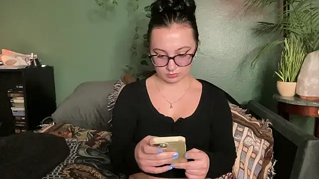 Snapshot of sweetandwet_daddy chatting on October 2025 12:55:02 PM sweetandwet daddy online show from October 2025 12:55:02 PM