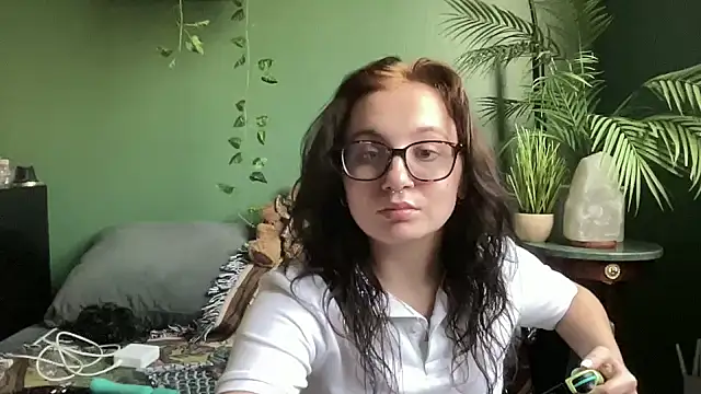 Snapshot of sweetandwet_daddy chatting on October 2025 05:32:02 PM sweetandwet daddy online show from October 2025 05:32:02 PM