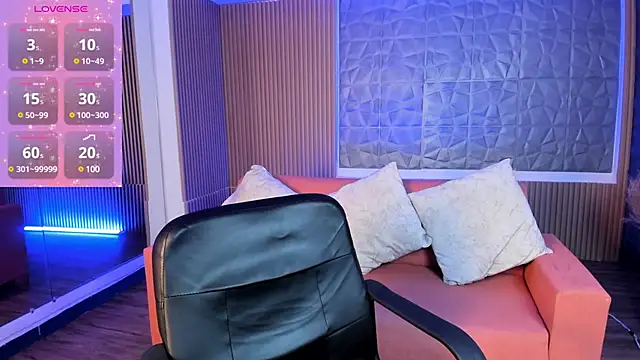 Snapshot of kimbrownn chatting on January 2025 10:55:01 AM kimbrownn online show from January 2025 10:55:01 AM