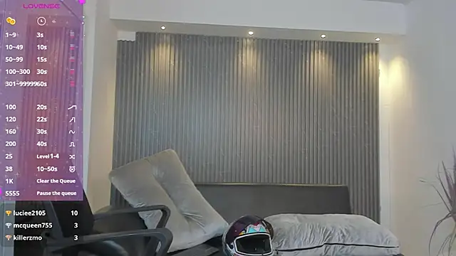 Snapshot of kimbrownn chatting on January 2025 06:14:01 PM kimbrownn online show from January 2025 06:14:01 PM