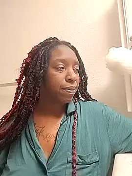 markquanna online show from October 2025 10:32:02 PM