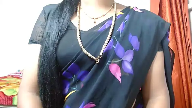 Snapshot of tamilharini chatting on September 2025 04:45:02 AM tamilharini online show from September 2025 04:45:02 AM
