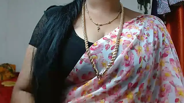 Snapshot of tamilharini chatting on September 2025 05:30:01 AM tamilharini online show from September 2025 05:30:01 AM