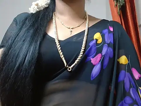 Snapshot of tamilharini chatting on September 2025 06:59:02 AM tamilharini online show from September 2025 06:59:02 AM