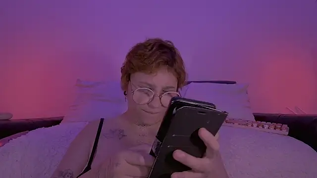 Lilmuh  online show from May 2026 11:43:02 PM