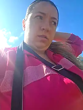 isabella rossse online show from March 2026 11:02:01 AM