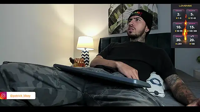 Snapshot of Evans_Osler chatting on October 2025 02:25:02 AM Evans Osler online show from October 2025 02:25:02 AM