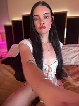 KarissaChantelle online show from May 2026 04:04:02 PM