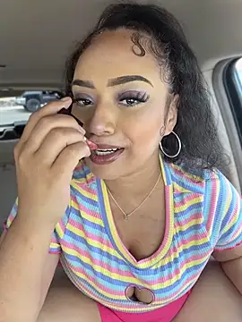 Snapshot of CarmelaAnthony chatting on April 2026 08:11:02 PM CarmelaAnthony online show from April 2026 08:11:02 PM