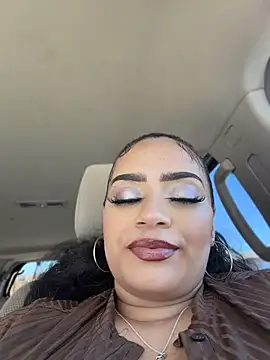 Snapshot of CarmelaAnthony chatting on April 2026 08:07:01 PM CarmelaAnthony online show from April 2026 08:07:01 PM