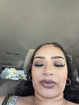 Snapshot of CarmelaAnthony chatting on May 2026 06:38:02 PM CarmelaAnthony online show from May 2026 06:38:02 PM