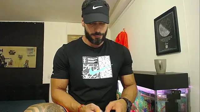 romeolovedark online show from February 2025 03:04:01 AM