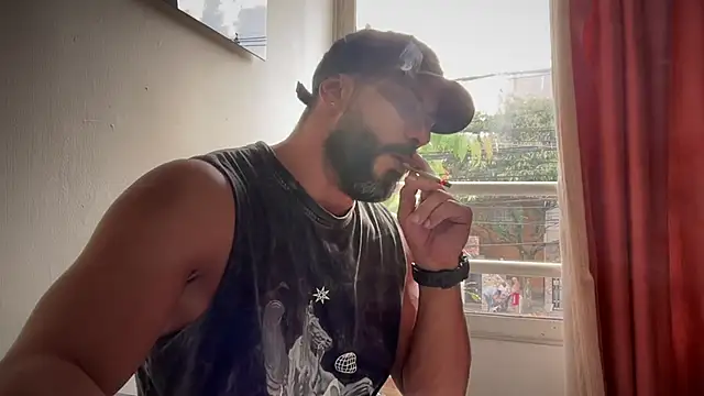 Snapshot of romeolovedark chatting on February 2026 09:52:01 PM romeolovedark online show from February 2026 09:52:01 PM