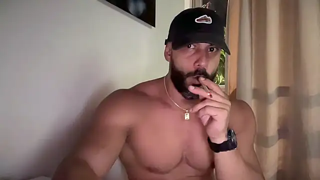 Snapshot of romeolovedark chatting on February 2026 06:09:01 AM romeolovedark online show from February 2026 06:09:01 AM