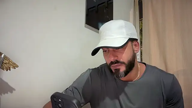 Snapshot of romeolovedark chatting on February 2026 04:56:01 AM romeolovedark online show from February 2026 04:56:01 AM