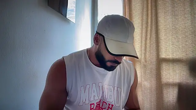 Snapshot of romeolovedark chatting on March 2026 04:46:01 PM romeolovedark online show from March 2026 04:46:01 PM