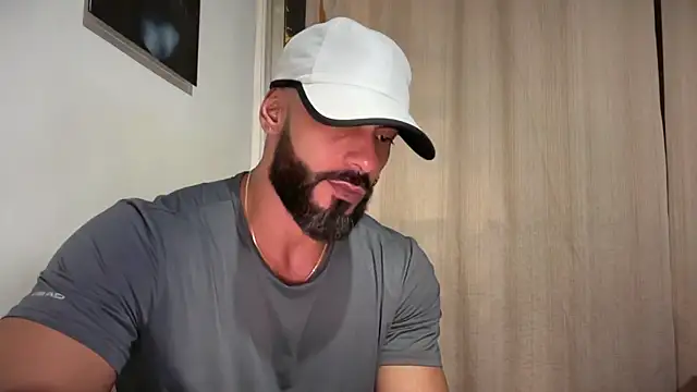 romeolovedark online show from April 2026 04:17:01 AM