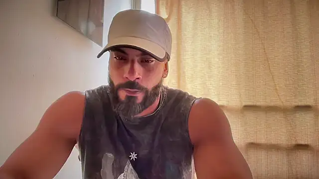 romeolovedark online show from May 2026 02:43:01 PM