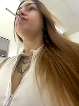 IvyHoney online show from October 2025 08:33:02 AM