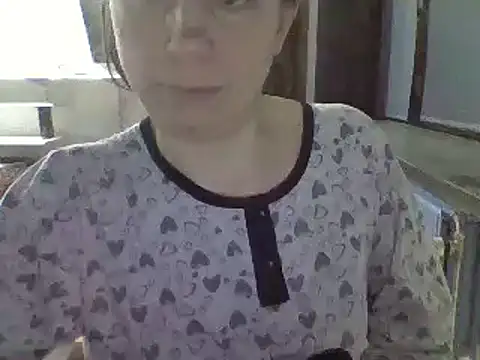 Snapshot of Moi_Lina chatting on December 2024 10:23:01 PM Moi Lina online show from December 2024 10:23:01 PM