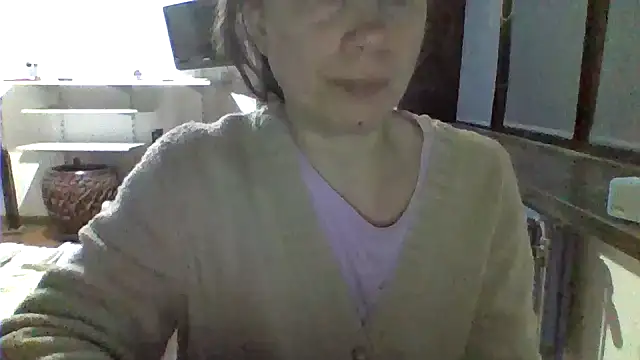Moi Lina online show from November 2025 12:10:02 AM