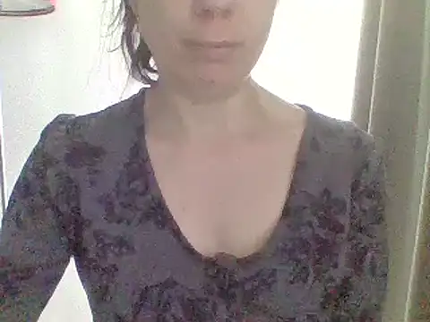 Moi Lina online show from June 2026 06:54:01 PM