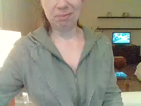Moi Lina online show from June 2026 11:42:01 PM