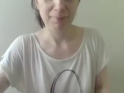 Moi Lina online show from June 2026 02:12:02 PM