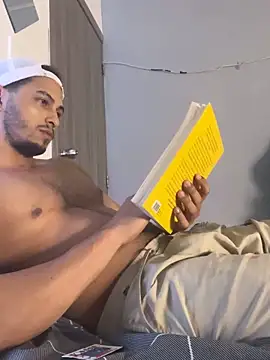 Kris Khalifa69 online show from April 2026 06:42:02 AM