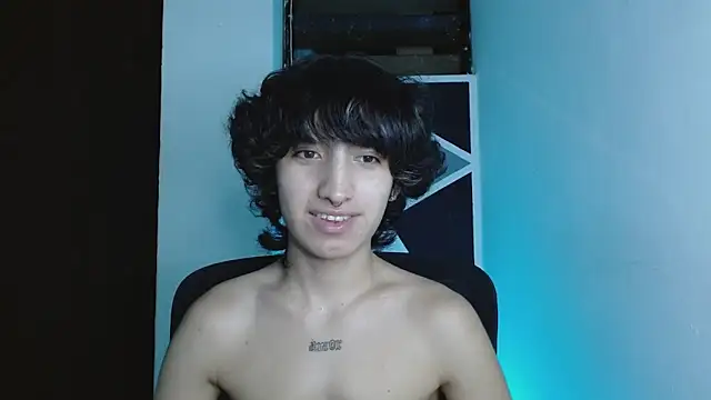 littlextreme online show from May 2026 04:19:02 AM