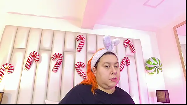 aandreaperez online show from December 2025 11:38:02 AM