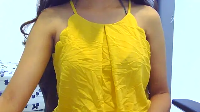Snapshot of doll_sawra chatting on January 2025 08:54:01 AM doll sawra online show from January 2025 08:54:01 AM