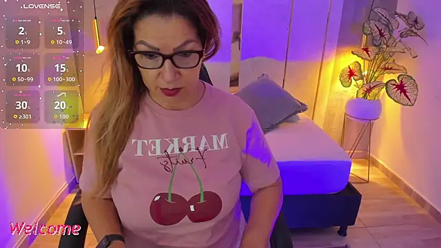 gisela27 online show from June 2026 12:28:02 PM