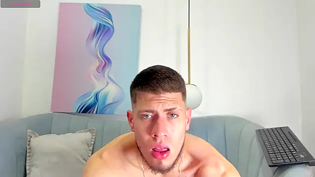 Snapshot of SebastianMaximoff chatting on October 2025 07:30:02 PM SebastianMaximoff online show from October 2025 07:30:02 PM