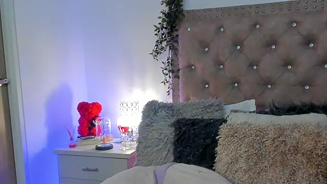 Lissa gray online show from February 2025 03:12:02 AM