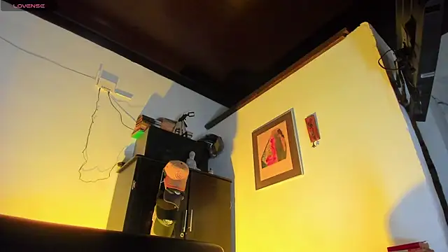 CamiloGray  online show from October 2025 01:56:01 PM