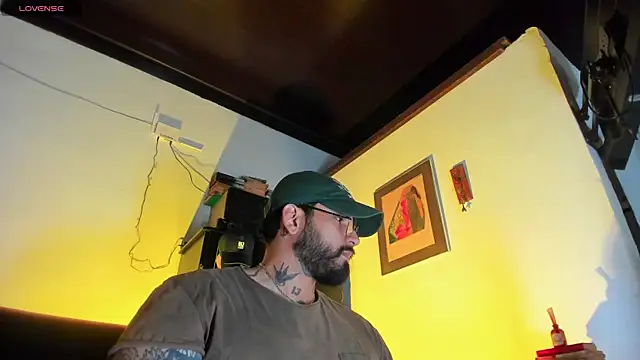 CamiloGray  online show from December 2025 10:42:01 AM