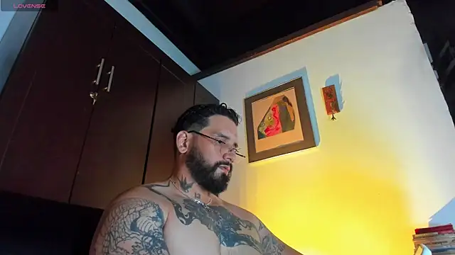 CamiloGray  online show from May 2026 03:39:02 PM