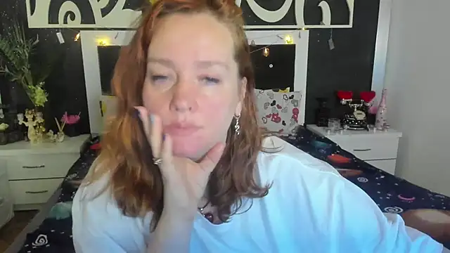 Snapshot of SinFulTitsDD chatting on December 2024 10:57:02 PM SinFulTitsDD online show from December 2024 10:57:02 PM