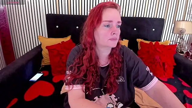 SinFulTitsDD online show from June 2026 12:31:01 PM