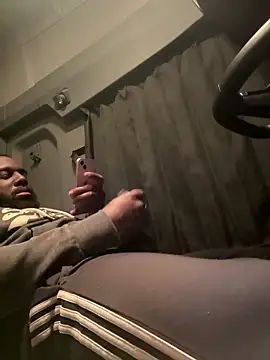 Snapshot of waakenda chatting on November 2025 12:35:02 AM waakenda online show from November 2025 12:35:02 AM