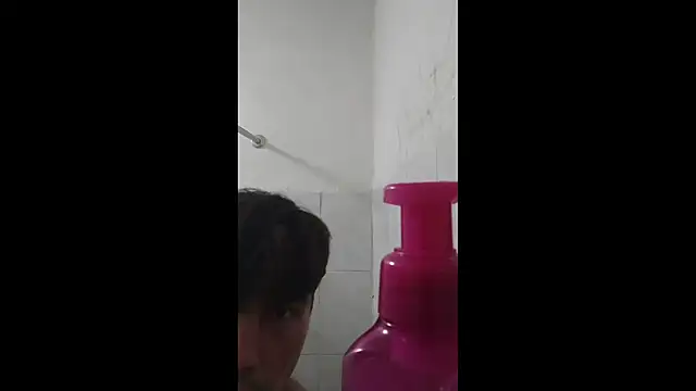 Luisoon001 online show from November 2025 07:29:02 AM