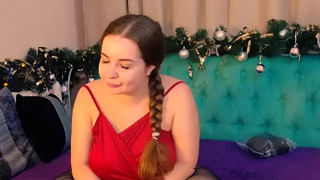 Snapshot of Riisse chatting on December 2024 08:18:01 PM Riisse online show from December 2024 08:18:01 PM